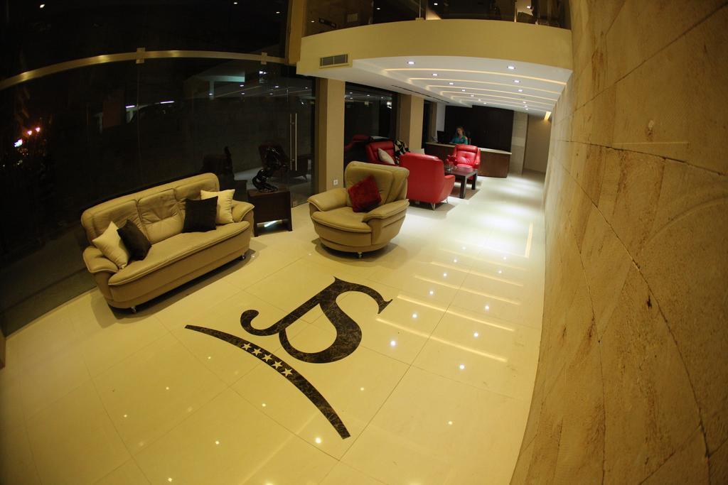 Jounieh Suites Boutique Hotel Exterior foto